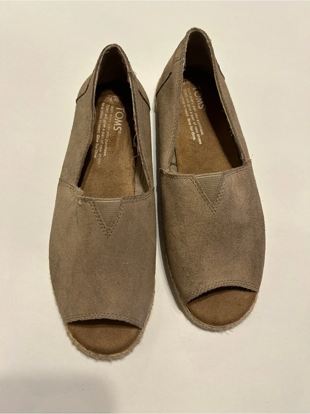 TOMS Suede Espadrille Flats Size 7 Taupe Open Toe Slip-On Casual Comfort Shoes